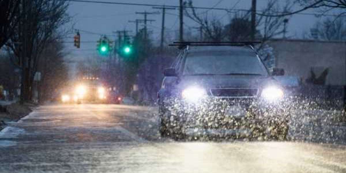 5 Tips to Drive Safely in Stormy and Inclement Weather